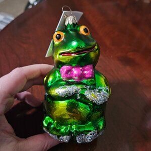 RARE ADORABLE CHRISTOPHER RADKO DRESSED UP FROG BOW TIE CHRISTMAS GLASS ORNAMENT